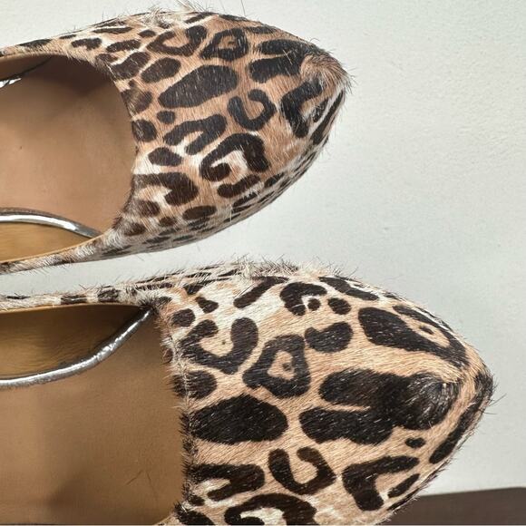 L.A.M.B. Women\'s Size 7 M Leopard Print Calf Hair Leather \'Dorothee\' Wedge